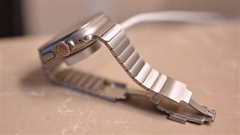 apple watch link bracelet real vs fake